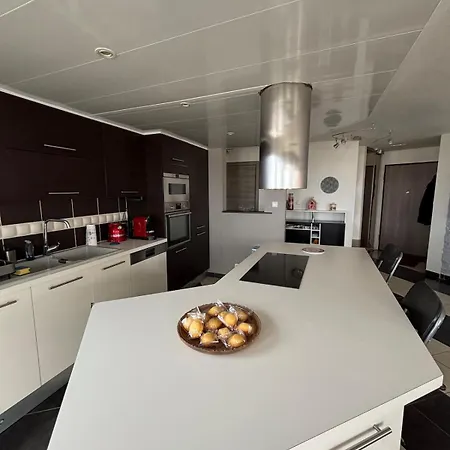 아파트 Attique Avec Terrasse - Zenith & Centre-ville *