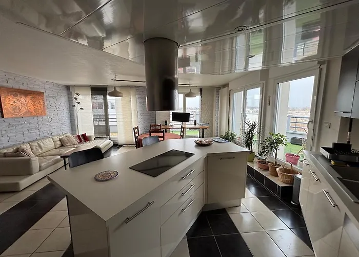 Apartament Attique Avec Terrasse - Zenith & Centre-ville