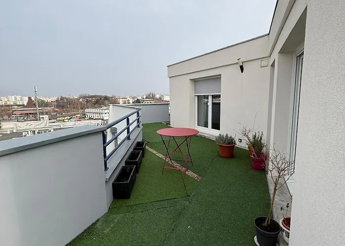Attique Avec Terrasse - Zenith & Centre-ville Apartament Strasburg