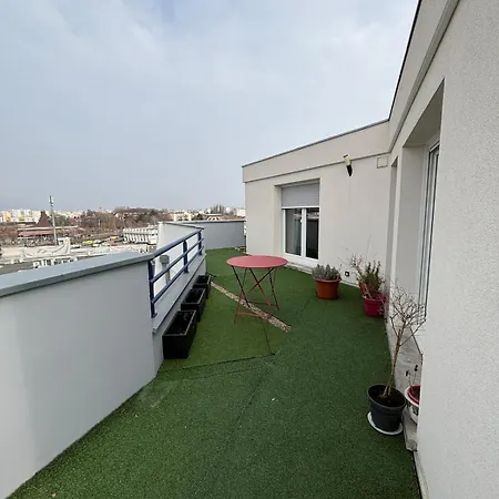 Attique Avec Terrasse - Zenith & Centre-ville Apartment Strasbourg