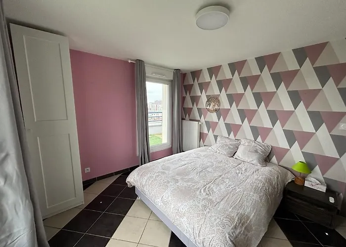 דירה Attique Avec Terrasse - Zenith & Centre-ville שטרסבורג